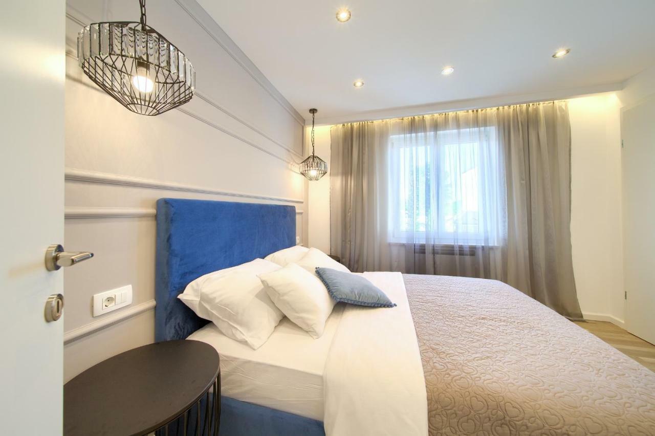 Holiday Home Elegant Vrh  ภายนอก รูปภาพ