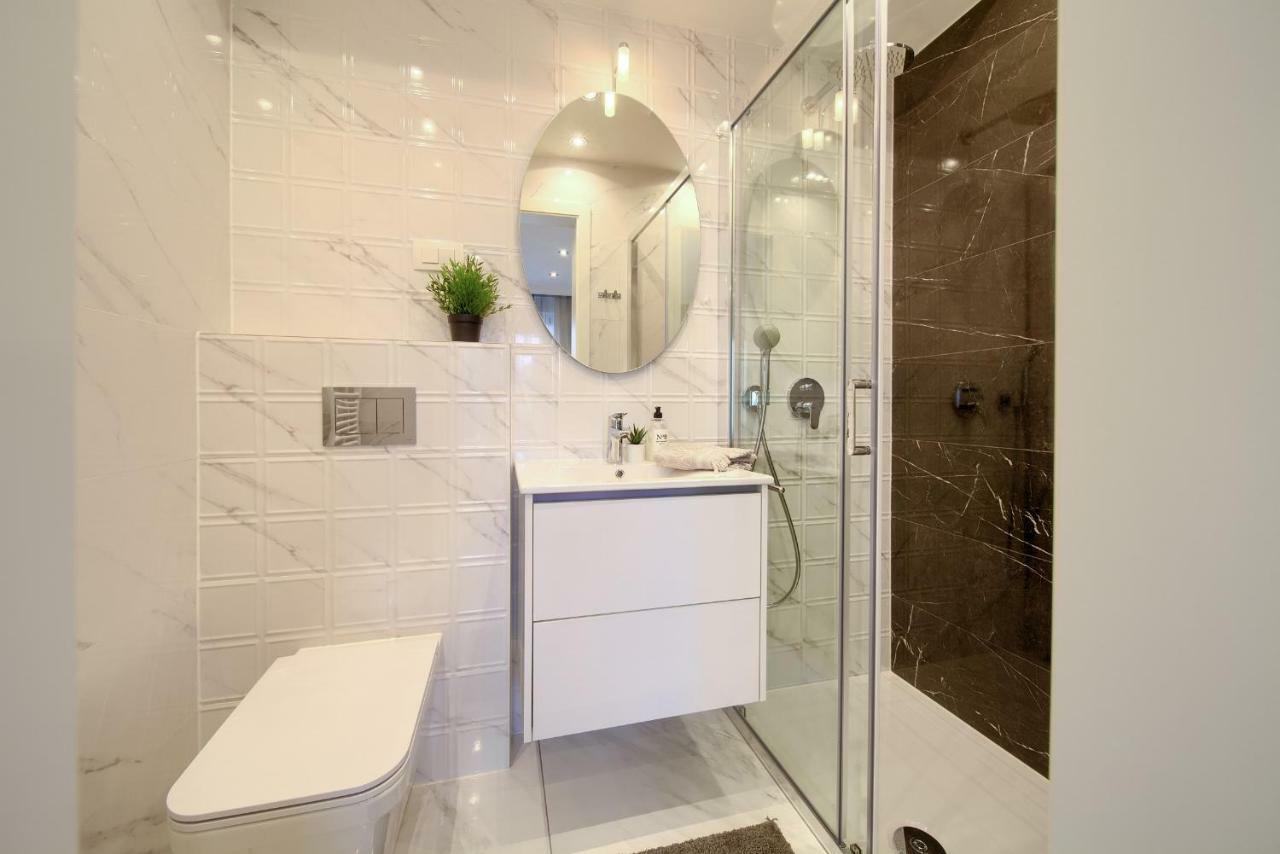 Holiday Home Elegant Vrh  ภายนอก รูปภาพ