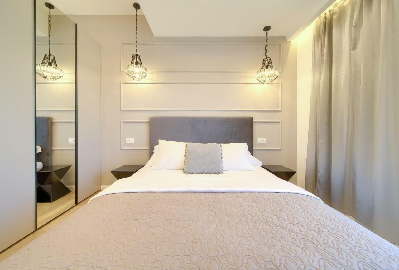 Holiday Home Elegant Vrh  ภายนอก รูปภาพ